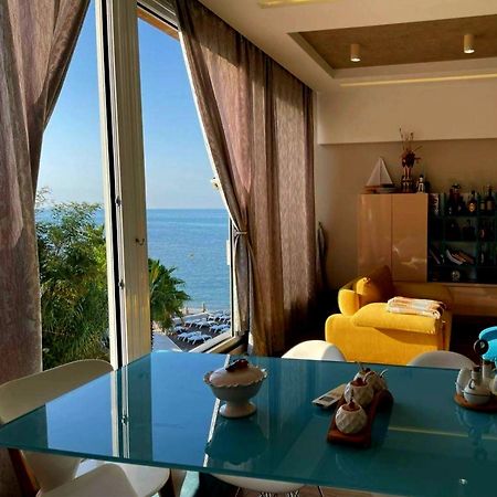 Sea&Sun&Sand Luxury Apartment In Durrës Eksteriør bilde