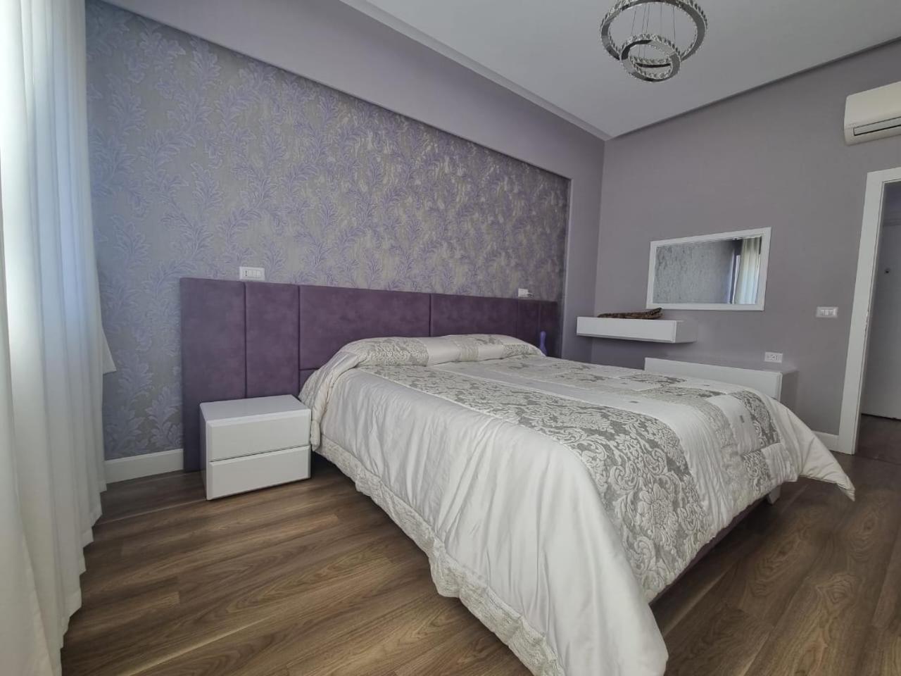 Sea&Sun&Sand Luxury Apartment In Durrës Eksteriør bilde
